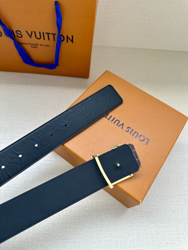 激安ルイヴィトンベルト素材ディテール